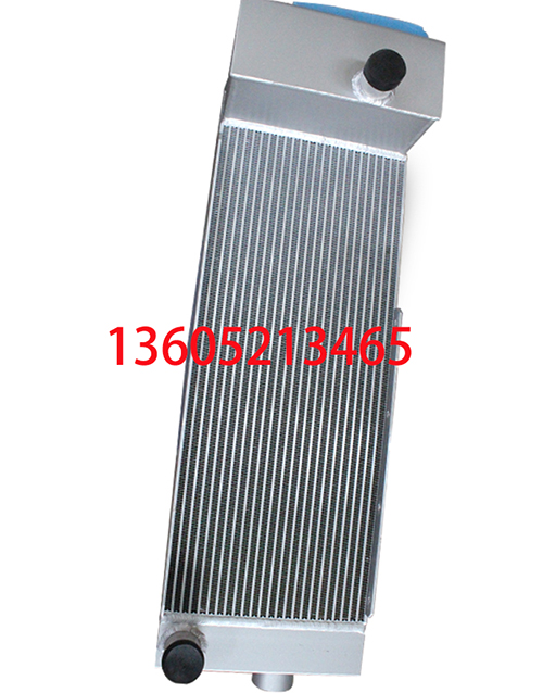 福格1800-2发动机水箱散热器2212179 福格1800-2发动机水箱散热器2212179